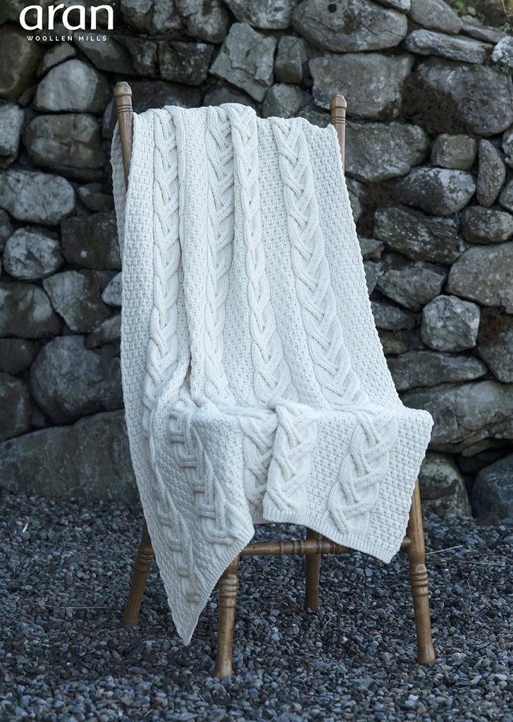 Chunky Cable Stitch Throw