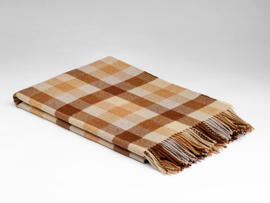Caramello Throw