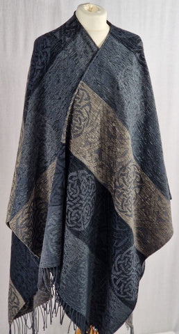 Celtic Knot Ruana - Ash