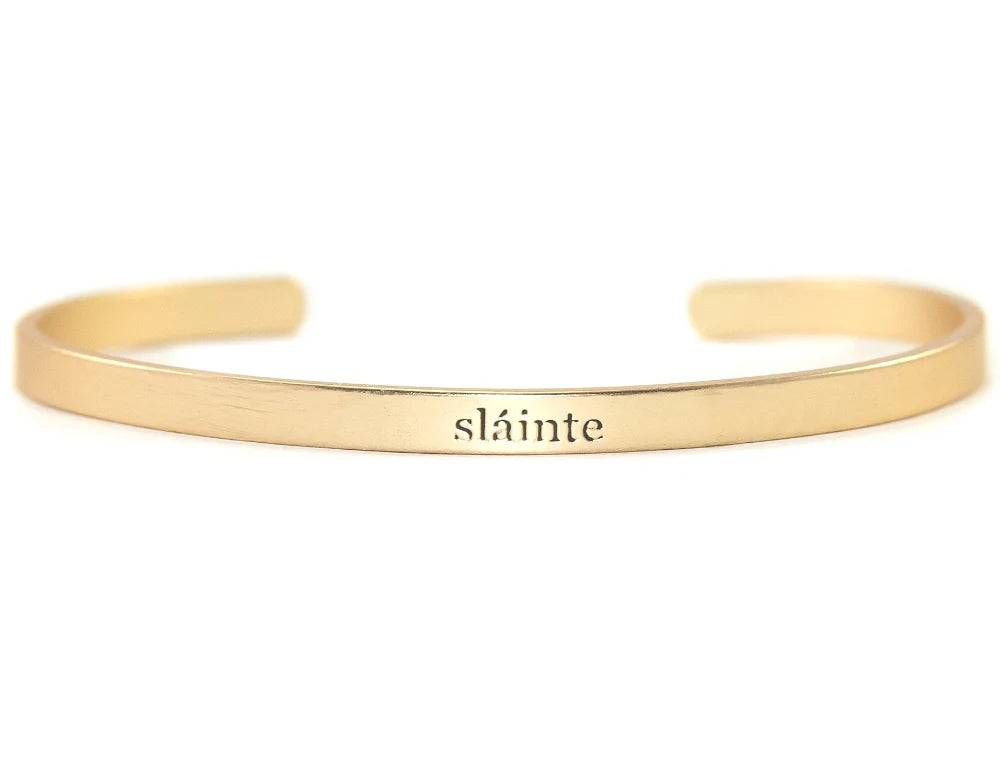 Irish Word Bracelet - Slainte´(Health) - 2 Colors Available