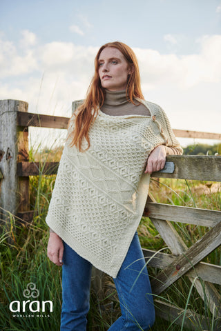 Buttoned Aran Poncho (2 Colors)