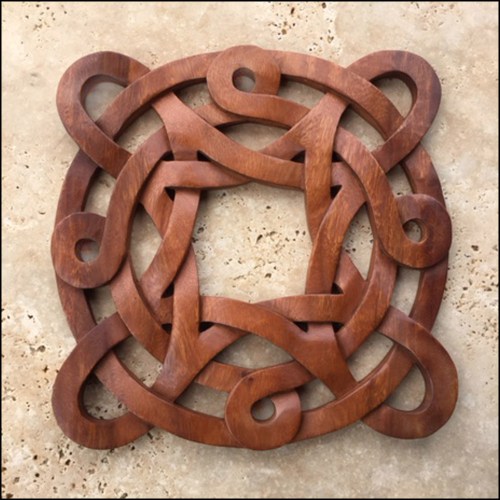 Celtic Knot – Square and Circle